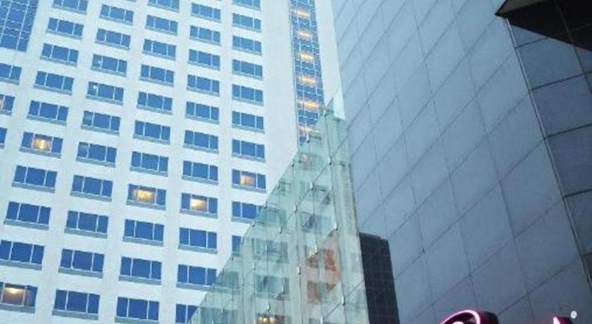 ホテル クラウン プラザ シャンハイ プドン 上海市 エクステリア 写真